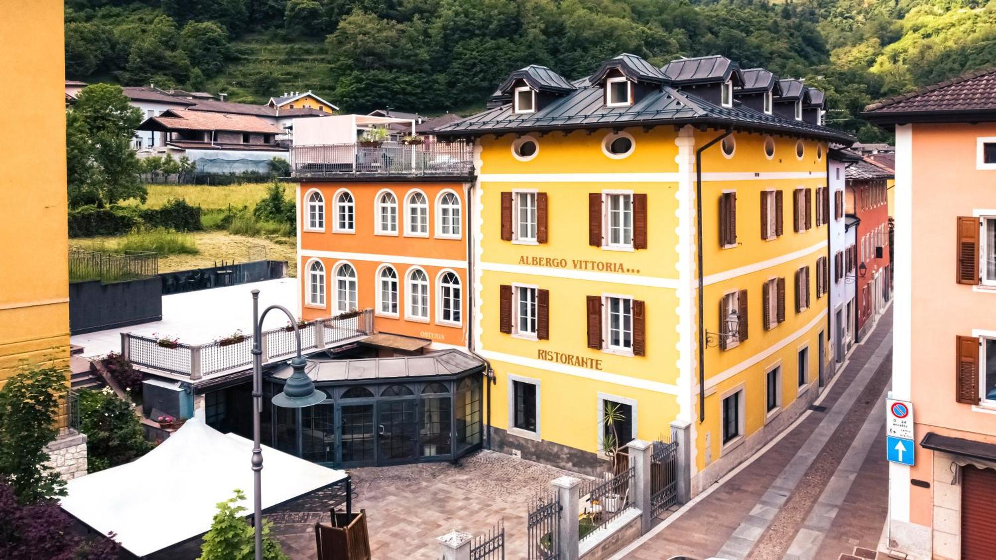 Hotel Vittoria Roncegno Eksteriør billede
