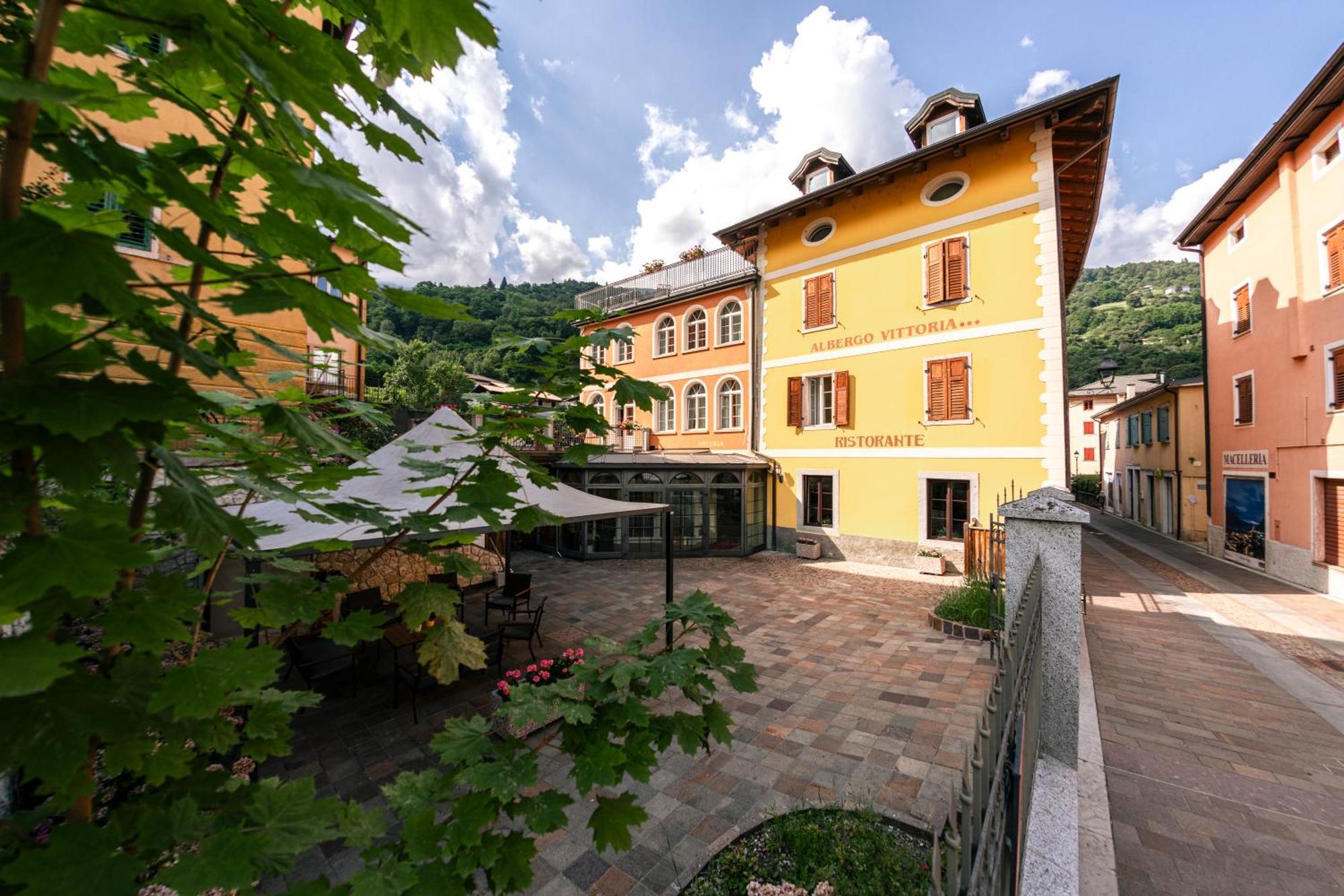 Hotel Vittoria Roncegno Eksteriør billede